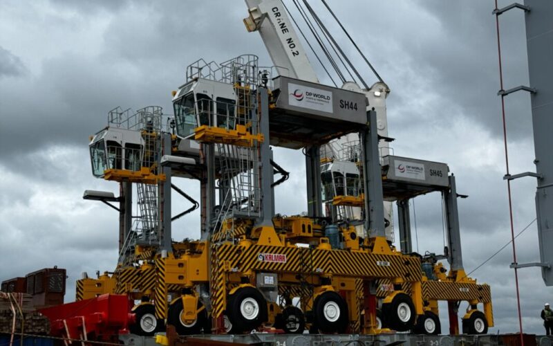 DP World has welcomed the arrival of eight fully electric straddle carriers for its soon-to-be-opened £350 million ($432 million) new fourth berth at London Gateway.